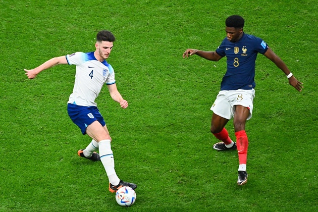 Arsenal ace Declan Rice reveals that he looks up to Rodri and Aurelien Tchouameni - Bóng Đá