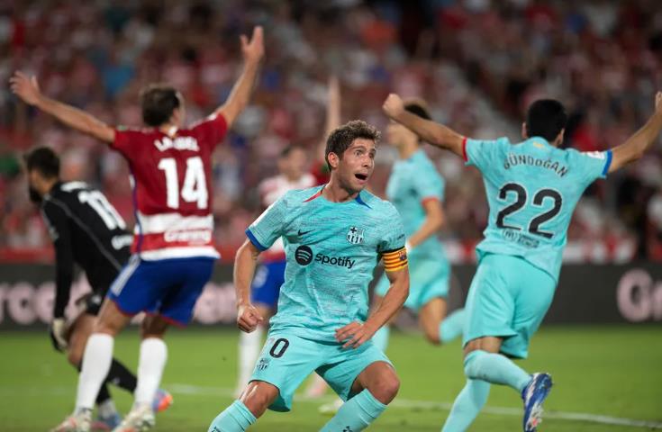 Xavi claims Barcelona deserved Granada win despite defensive mistakes Football Espana 04:53  - Bóng Đá