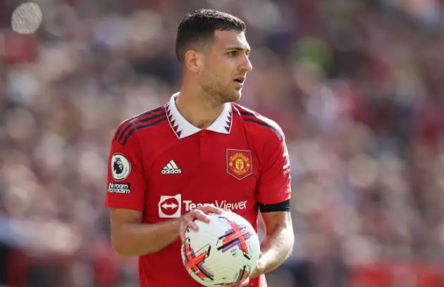 Paul Scholes believes 24-year-old Manchester United star isn’t good enough for big games Dalot - Bóng Đá