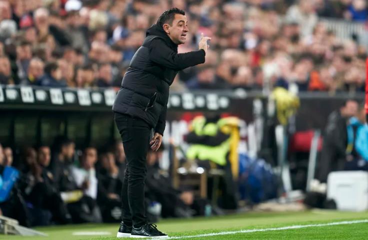Xavi ‘really upset, really sad’ after Barcelona’s draw with Valencia - Bóng Đá