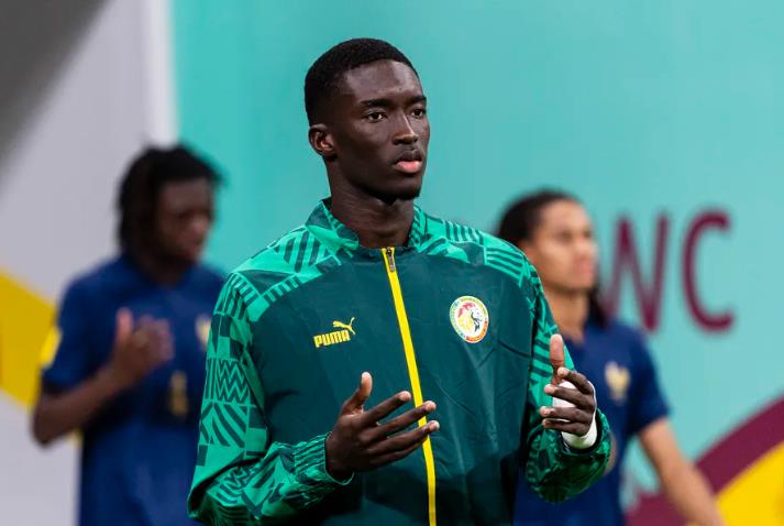 Chelsea ‘complete deal’ to sign Senegal U17 midfielder Pape Daouda Diong — report - Bóng Đá