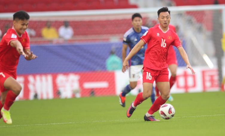TRỰC TIẾP Việt Nam 1-1 Nhật Bản (H1): Đình Bắc gỡ hòa - Bóng Đá