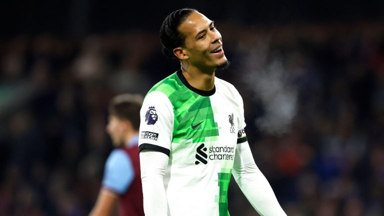 Virgil van Dijk và 4 hậu vệ ưu tú chưa bị qua người mùa bóng 2023/24 - Bóng Đá