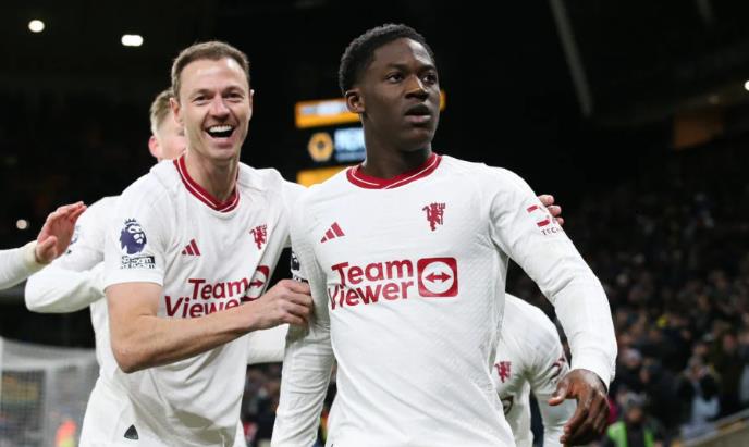 Fabrizio Romano explains what he has heard about Kobbie Mainoo’s Manchester United contract - Bóng Đá