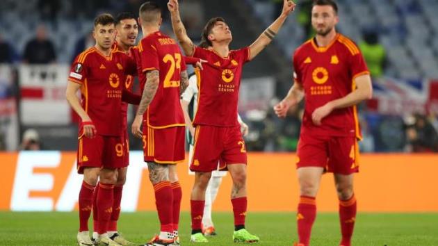 Roma 'làm gỏi' Brighton; West Ham tay trắng rời nước Đức - Bóng Đá