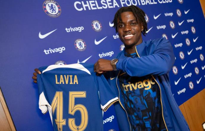 Romeo Lavia ‘They didn’t need him’… Gary Neville says there was no point in Chelsea signing £54m player this summer - Bóng Đá