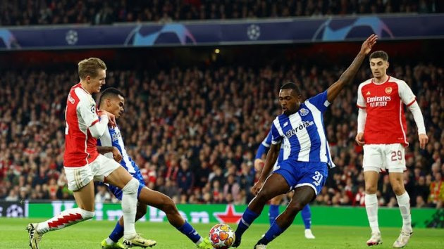 Arsenal vs Porto - Bóng Đá