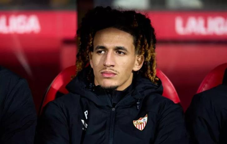 Hannibal Mejbri set for Manchester United return after being dropped from Sevilla squad - Bóng Đá