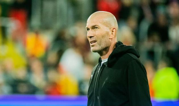 Dwight Yorke: Zidane would win Premier League with Man Utd - Bóng Đá