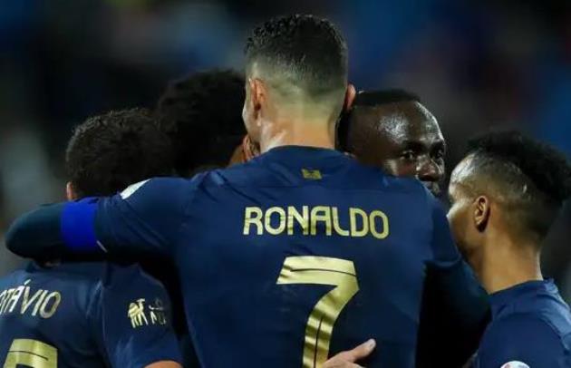 Ronaldo trở lại, Al-Nassr đánh bại Al-Khaleej - Bóng Đá