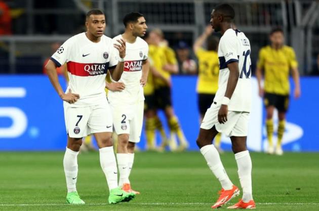 Mbappe và các đồng đội vô duyên trên đất Đức.