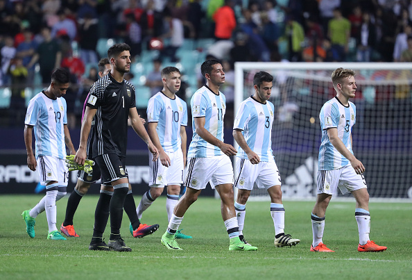Cầu thủ Tottenham ăn thẻ đỏ, U20 Argentina mất vé trong cay đắng - Bóng Đá