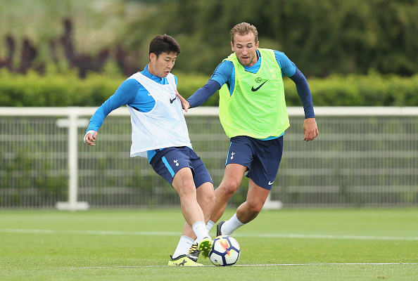 Các sao trên hàng công Tottenham thi nhau trổ tài - Bóng Đá