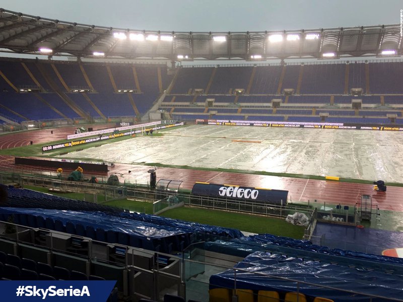 XÁC NHẬN: Mưa lớn, trận cầu đinh Serie A bị hoãn 1 tiếng - Bóng Đá