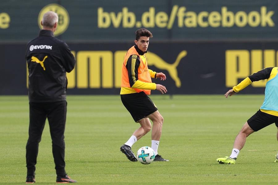 Tập luyện tích cực, Dortmund quyết tâm bảo vệ ngôi đầu - Bóng Đá