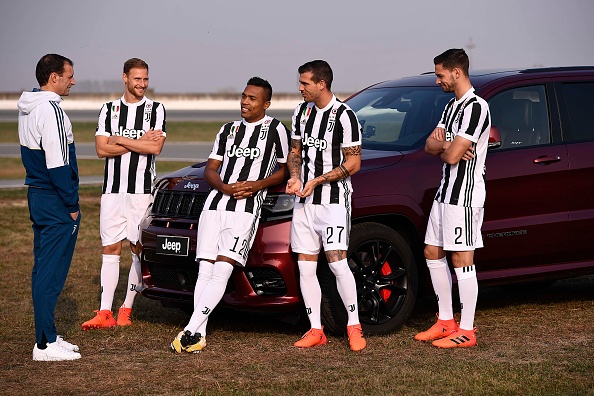 Dàn sao Juve rủ nhau 'đua xe' Jeep - Bóng Đá