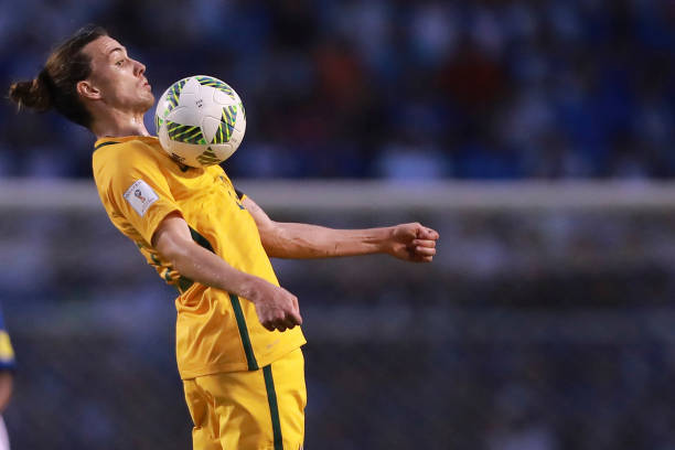 Thận trọng, Honduras và Australia thích ăn thẻ hơn ghi bàn - Bóng Đá