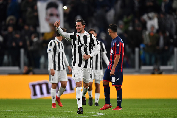 Chiều lòng Mandzukic, Juventus thắng đậm Crotone - Bóng Đá