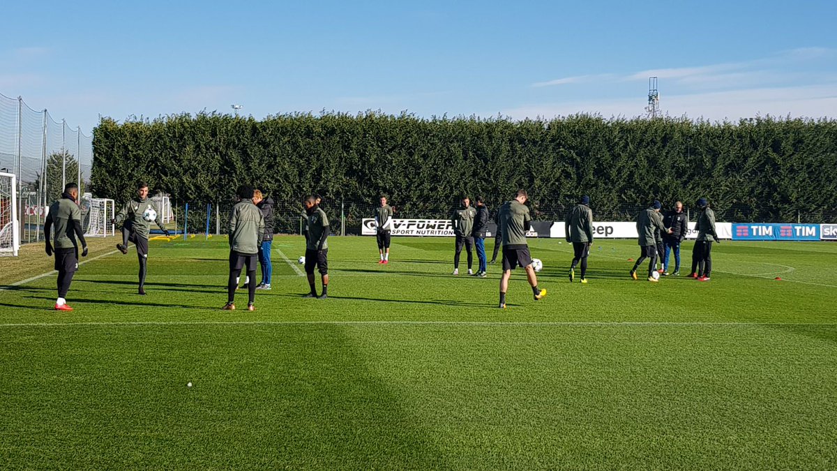 Juventus tập luyện - Bóng Đá