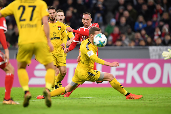 Ribery lập hattrick, Bayern vượt qua đối thủ trong trận cầu 8 bàn thắng - Bóng Đá