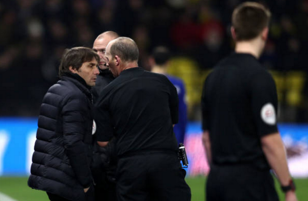 Muôn vàn cảm xúc của Conte trong trận đấu có thể là cuối cùng với Chelsea - Bóng Đá