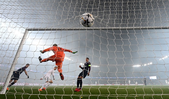 Ronaldo lại ghi bàn, PSG chết lặng tại Parc de Princes - Bóng Đá
