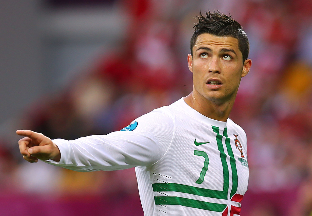 Ronaldo đang nắm giữ những kỷ lục nào ở cấp độ ĐỘI TUYỂN? - Bóng Đá