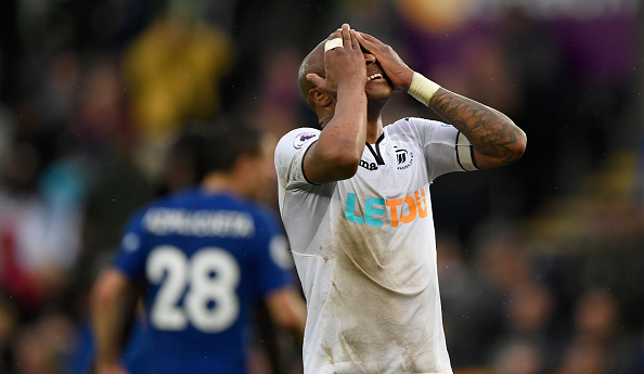Chật vật vượt Swansea, Chelsea áp sát top 4 - Bóng Đá