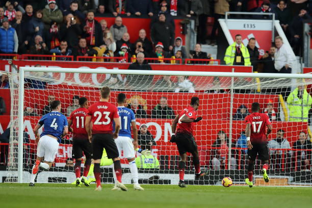 TRỰC TIẾP Man United 1-0 Everton: 'Thót tim' với Pogba (H1) - Bóng Đá