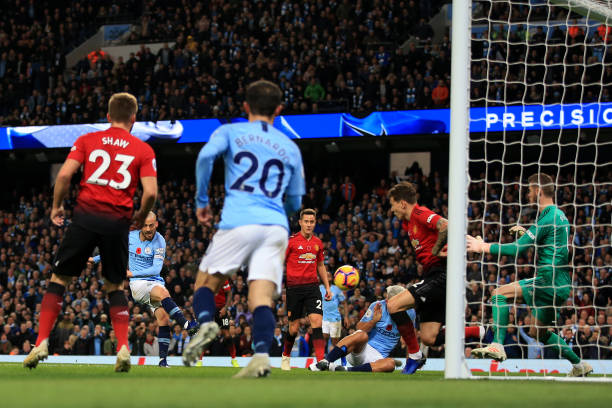 Không cho đối thủ chơi bóng, Man City khẳng định vị thế số 1 ở Manchester  - Bóng Đá