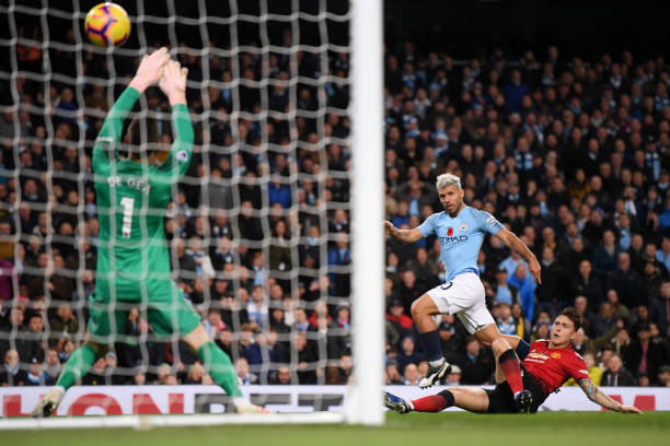 Không cho đối thủ chơi bóng, Man City khẳng định vị thế số 1 ở Manchester  - Bóng Đá