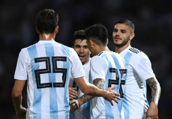 Thắng trận, Argentina vui một, Tottenham vui đến mười - Bóng Đá