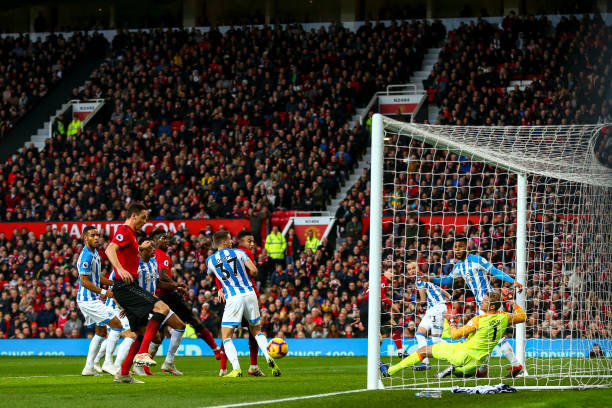 TRỰC TIẾP Man United 1-0 Huddersfield: Matic mở điểm (H1) - Bóng Đá
