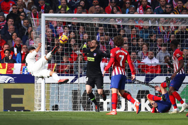 Ghi bàn vào lưới Atletico, Sergio Ramos có pha ăn mừng 'khó đỡ' - Bóng Đá