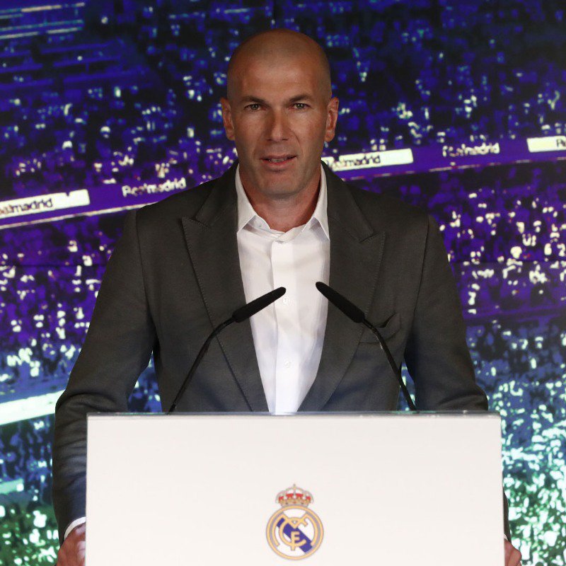 Buổi tập đầu tiên, Zidane thân thiết với 1 cái tên - Bóng Đá