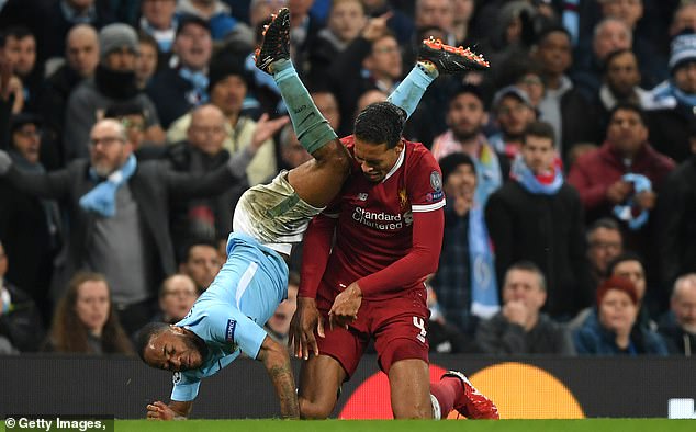 Van Dijk chọn Sterling vậy tiền đạo Man City chọn ai? - Bóng Đá