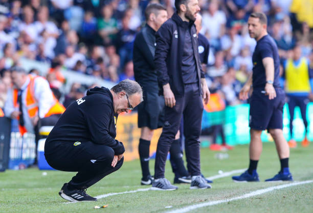 Thất bại khó hiểu, 'huyền thoại' nước Anh khiến cuộc đua lên Premier League căng thẳng tột cùng - Bóng Đá