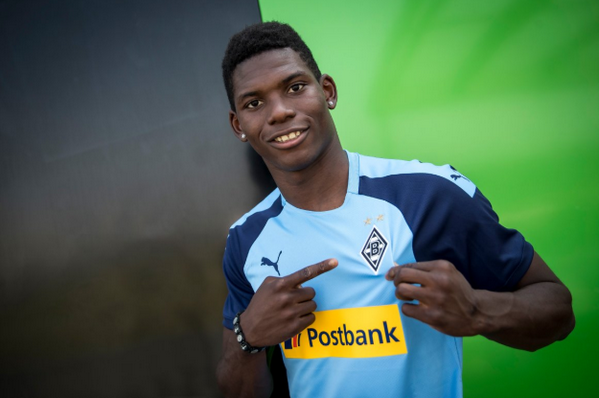 Gladbach chieu mo Embolo (Anh) - Bóng Đá