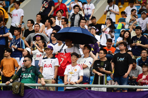 Tắm mưa Trung Quốc, CLB này quyết tâm hạ gục Man United (Tottenham) - Bóng Đá