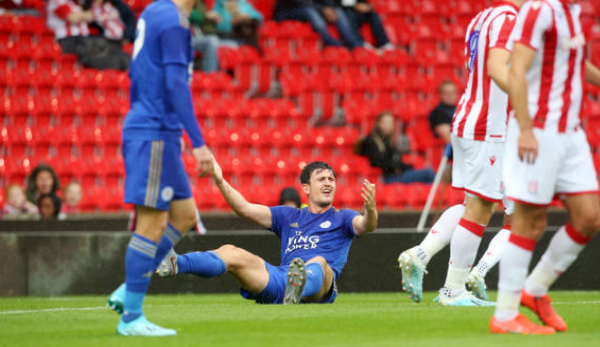 Với hành động này, Maguire đâu có 'gần' Man United - Bóng Đá