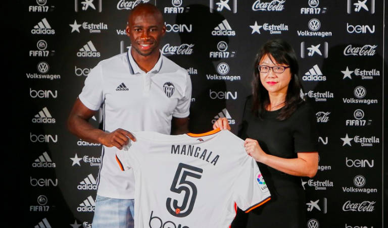 CHÍNH THỨC: Mangala gia nhập Valencia - Bóng Đá