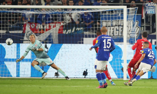 Vỡ òa phút 89, 'đối thủ cũ' của Quang Hải đưa Schalke lên hạng nhì - Bóng Đá