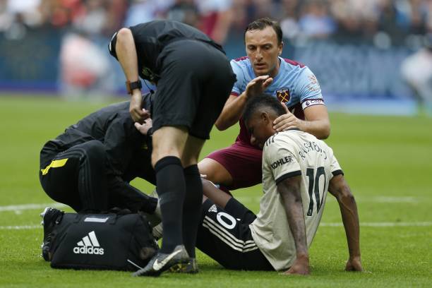 TRỰC TIẾP West Ham 1-0 Man Utd: Kinh khủng! Rashford chấn thương (H2) - Bóng Đá