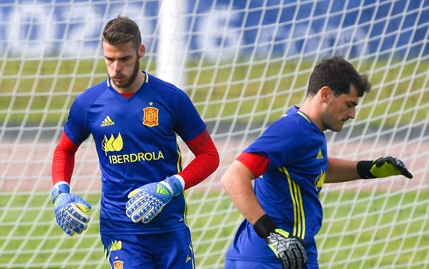 De Gea sẽ thay thế Casillas. Ảnh: Internet.