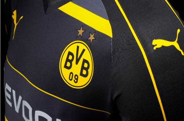 Chùm ảnh: Mẫu áo sân khách cực chất của Dortmund