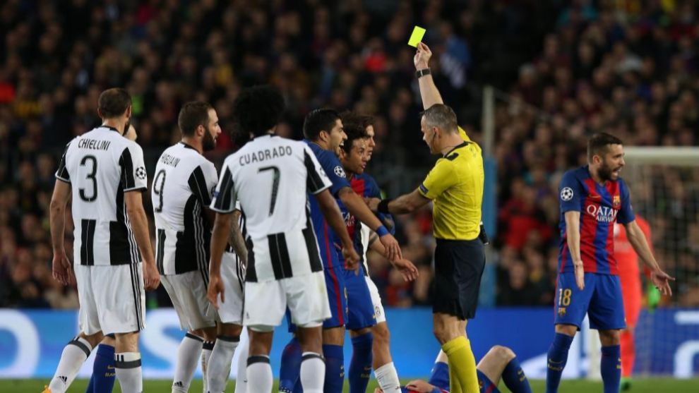 Barca bị chỉ trích nặng nề vì hành động kém fair play - Bóng Đá
