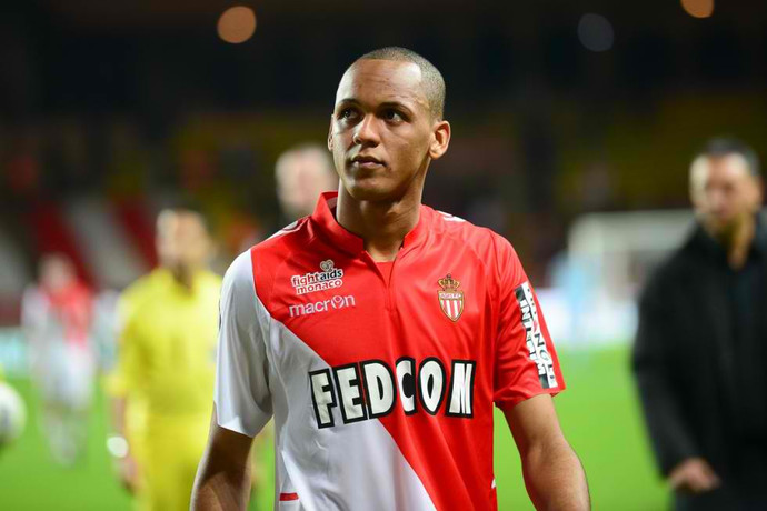 Mourinho lần thứ 3 hỏi mua Fabinho, giá tăng lên 45 triệu - Bóng Đá