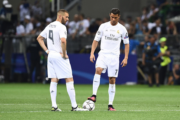 Benzema và Ronaldo - Cặp đôi tiền đạo tệ nhất châu Âu - Bóng Đá