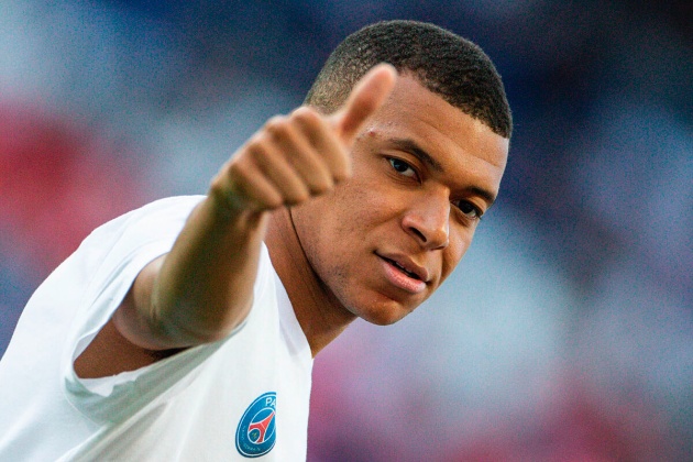 Giờ đây Mbappe sẽ cố gắng đánh bại Milan.