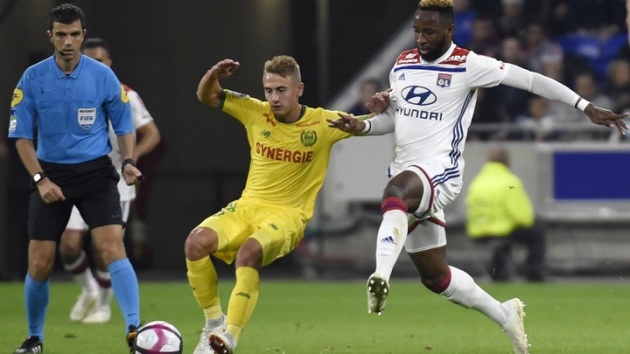 Lyon thắng Nantes 1-0 và là chiến thắng thứ 3 liên tiếp của họ ở Ligue 1.